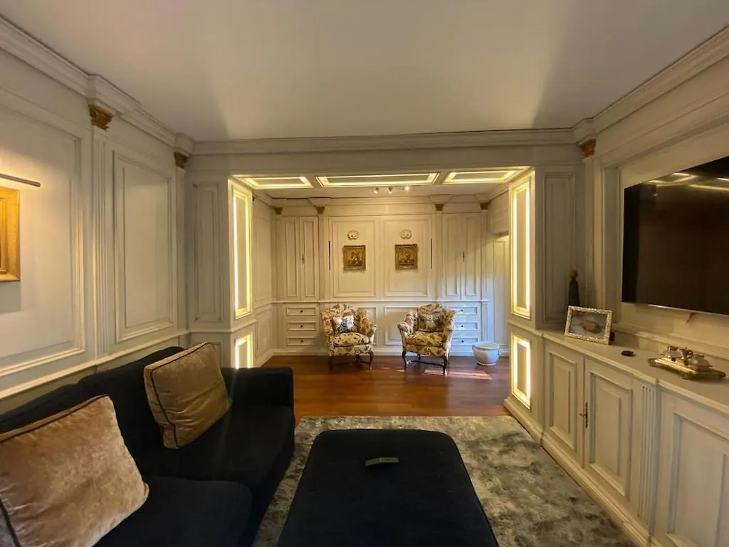 Luxury Apartment Via Giulia With Private Garden Rome 0*,